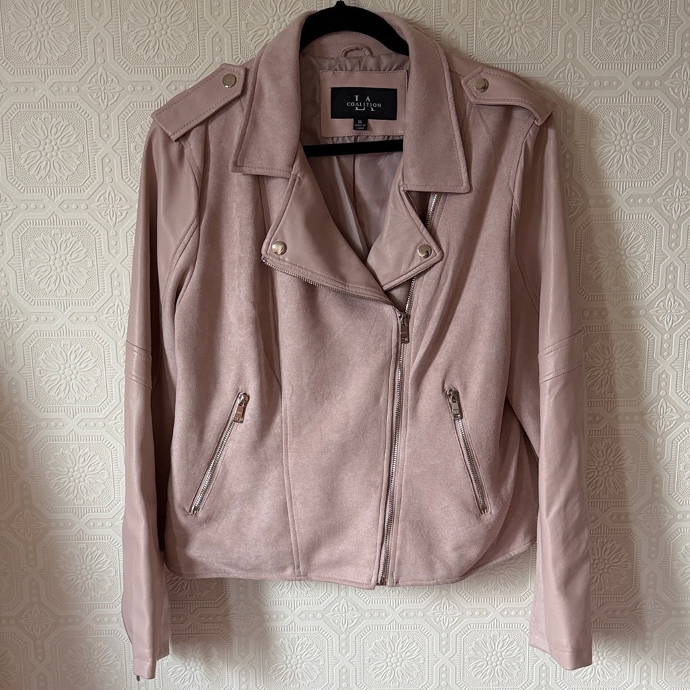 ⬇️⭐️ Coalition LA Light Pink Faux Leather & Suede Moto Jacket Size XL
